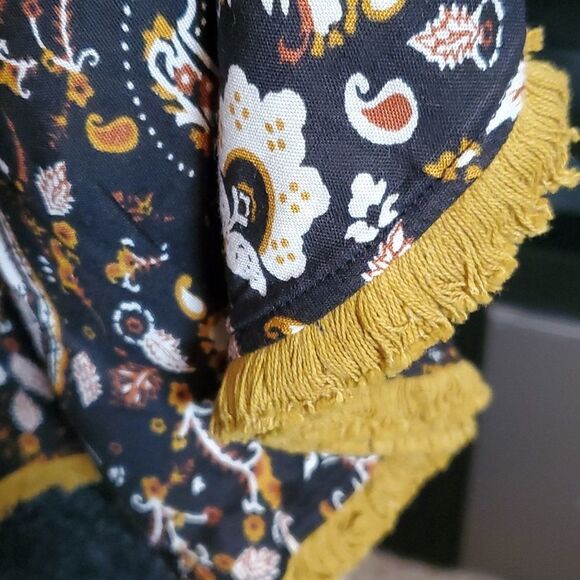 Panache Dixie Kimono Paisley Printed Black & Mustard Fringe on Edges OSFA - Picture 7 of 10